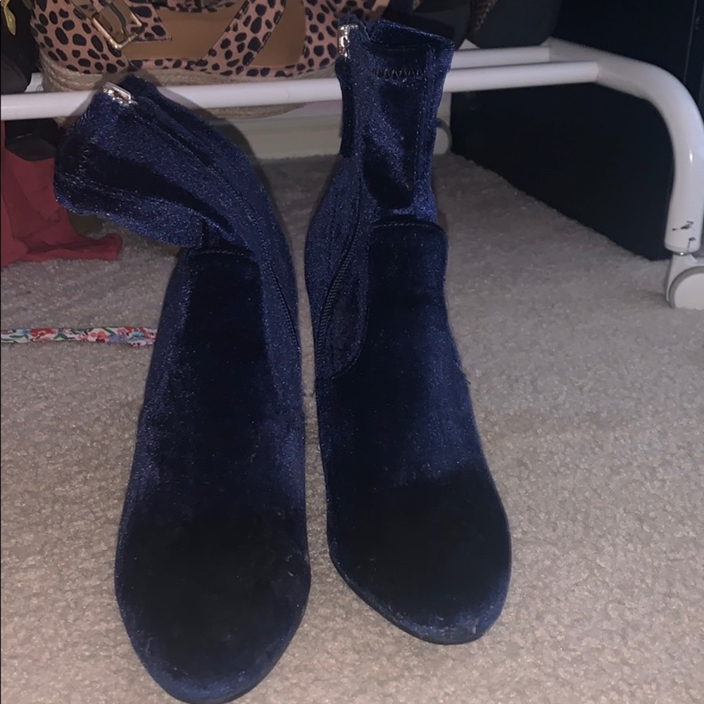 Steve Madden Blue Velvet High ankle boots